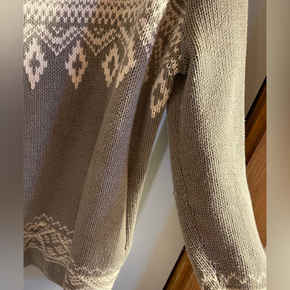 NYDJ cozy open cardigan with hood, grey & white Nordic print - Picture 5 of 8
